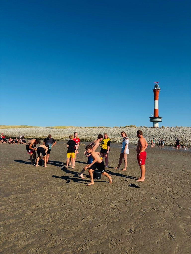 Sport, Teamgeist und Strandolympiade (13.08.26)