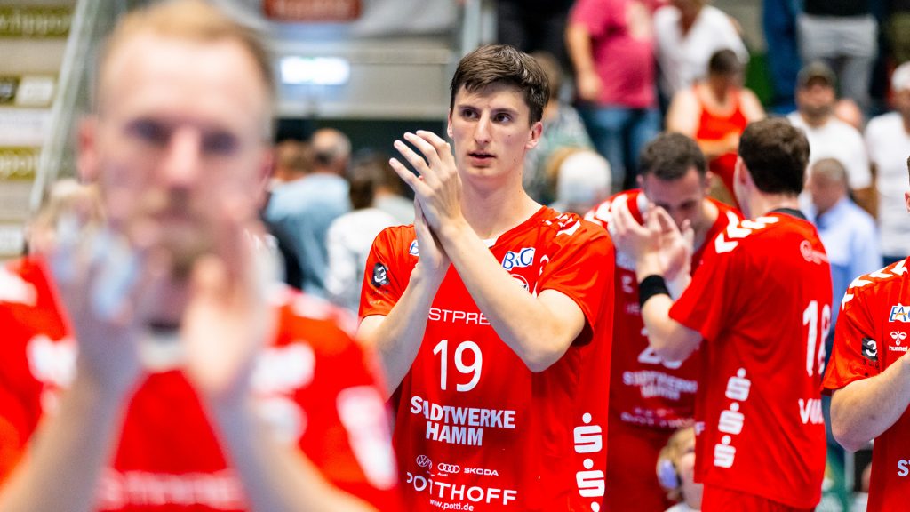 Am Donnerstag startet die Handball-Europameisterschaft in Schweden, Norwegen und D&auml;nemark. Das Finale ist am 1. Februar angesetzt, 24 Nationen nehmen an dem Turnier teil. Neben einigen ehemaligen Spielern des ASV Hamm-Westfalen ist auch Bram van de Vreede mit dabei.