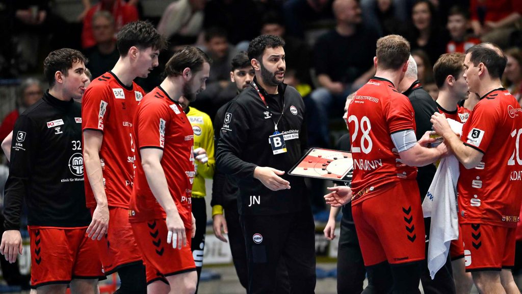 Am Sonntag empf&auml;ngt der ASV ab 17 Uhr mit der TSG AH Bielefeld eines der Top 5-Teams der 3. Liga Nord-West in der WESTPRESS arena. Dabei gibt es ein Wiedersehen mit Ex-Trainer Niels Pfannenschmidt und Jan Pretzewofsky sowie Dennis Doden.
