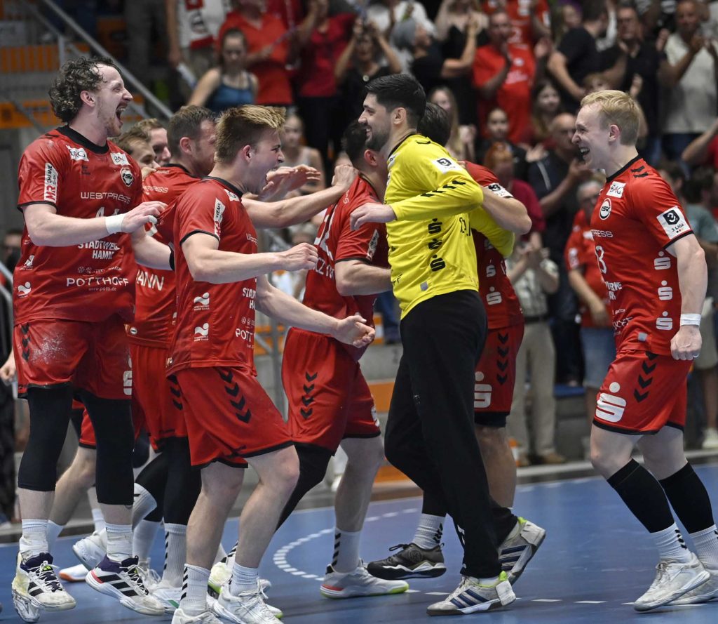 Handball Dritte Liga Hamm Saarlouis Jubel