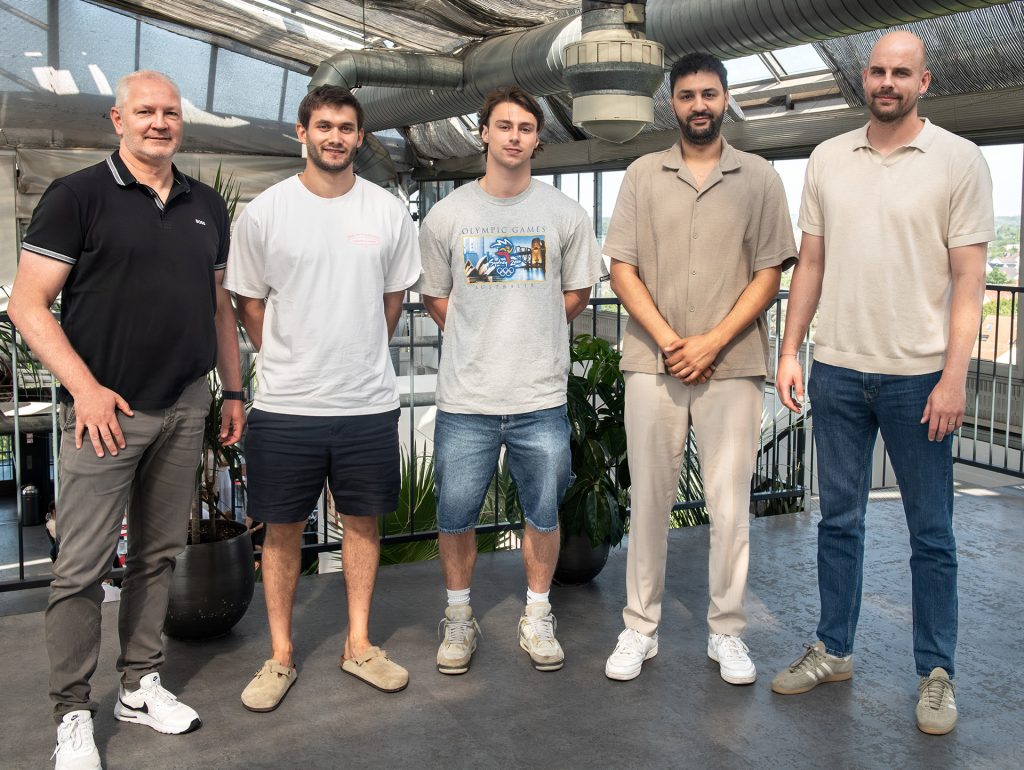Begruessung 2026 Gruppenfoto Neuzugänge